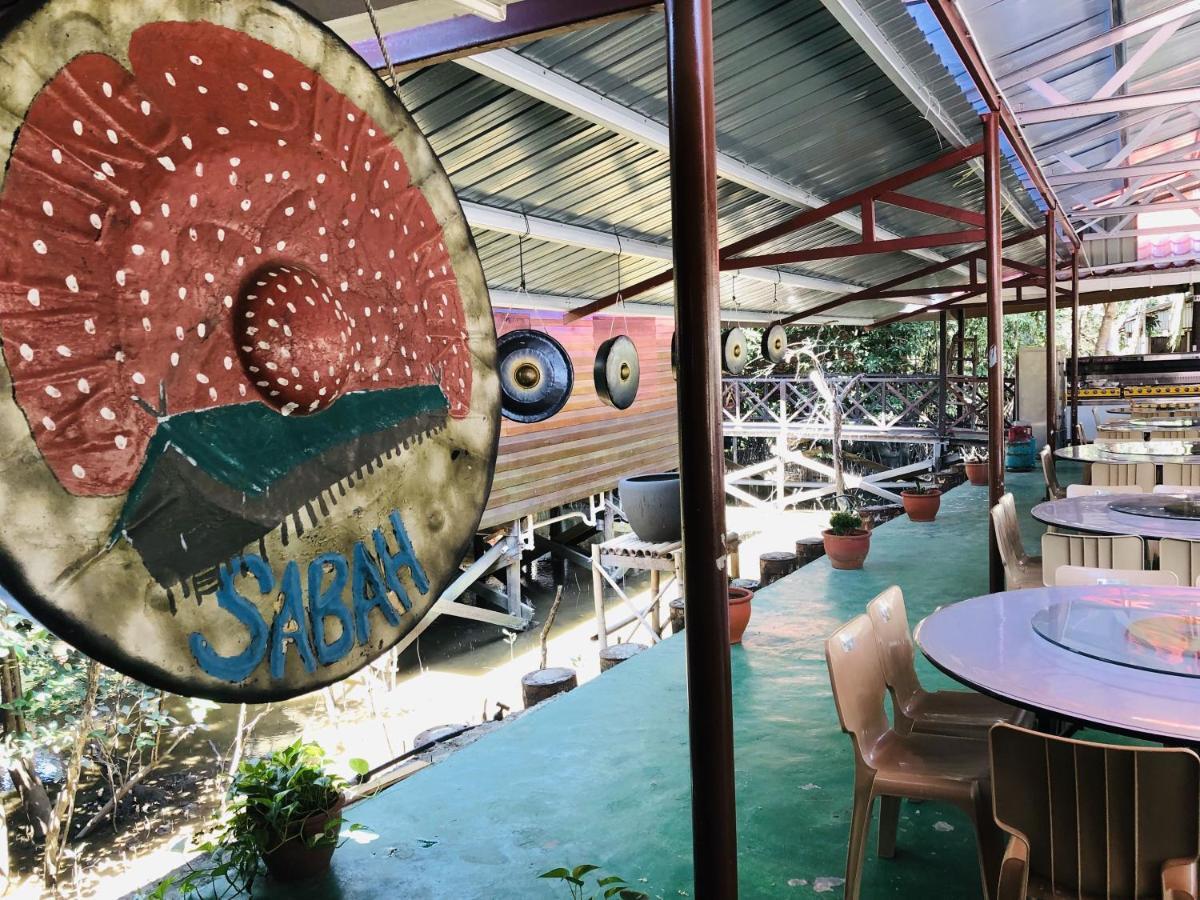 Gayang Friendly Water House Homestay Kota Kinabalu Exterior photo