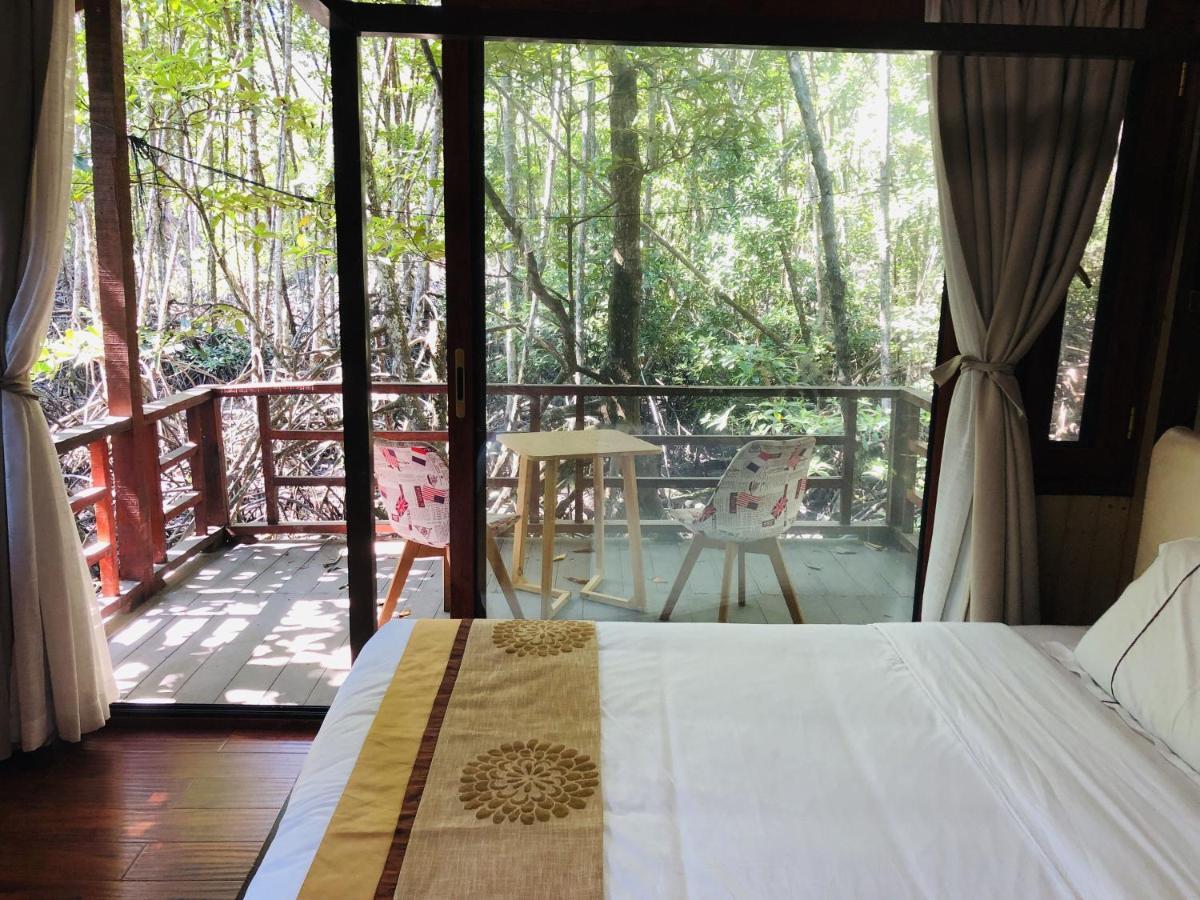 Gayang Friendly Water House Homestay Kota Kinabalu Exterior photo